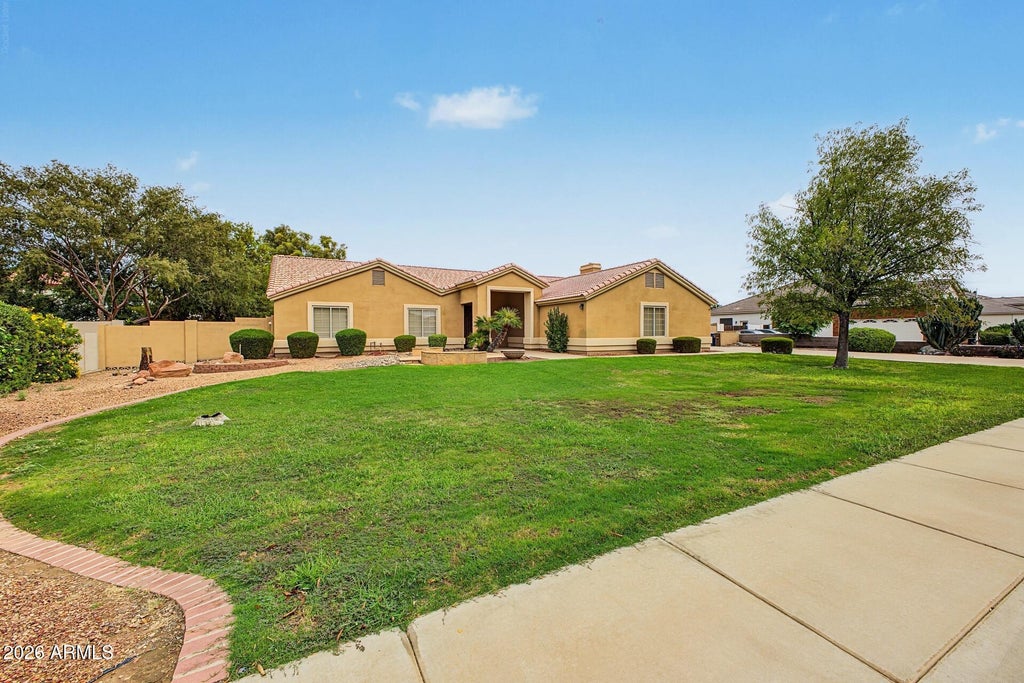 Photo of 19430 E Avenida Del Valle, Queen Creek, AZ 85142 (MLS # 7082435)