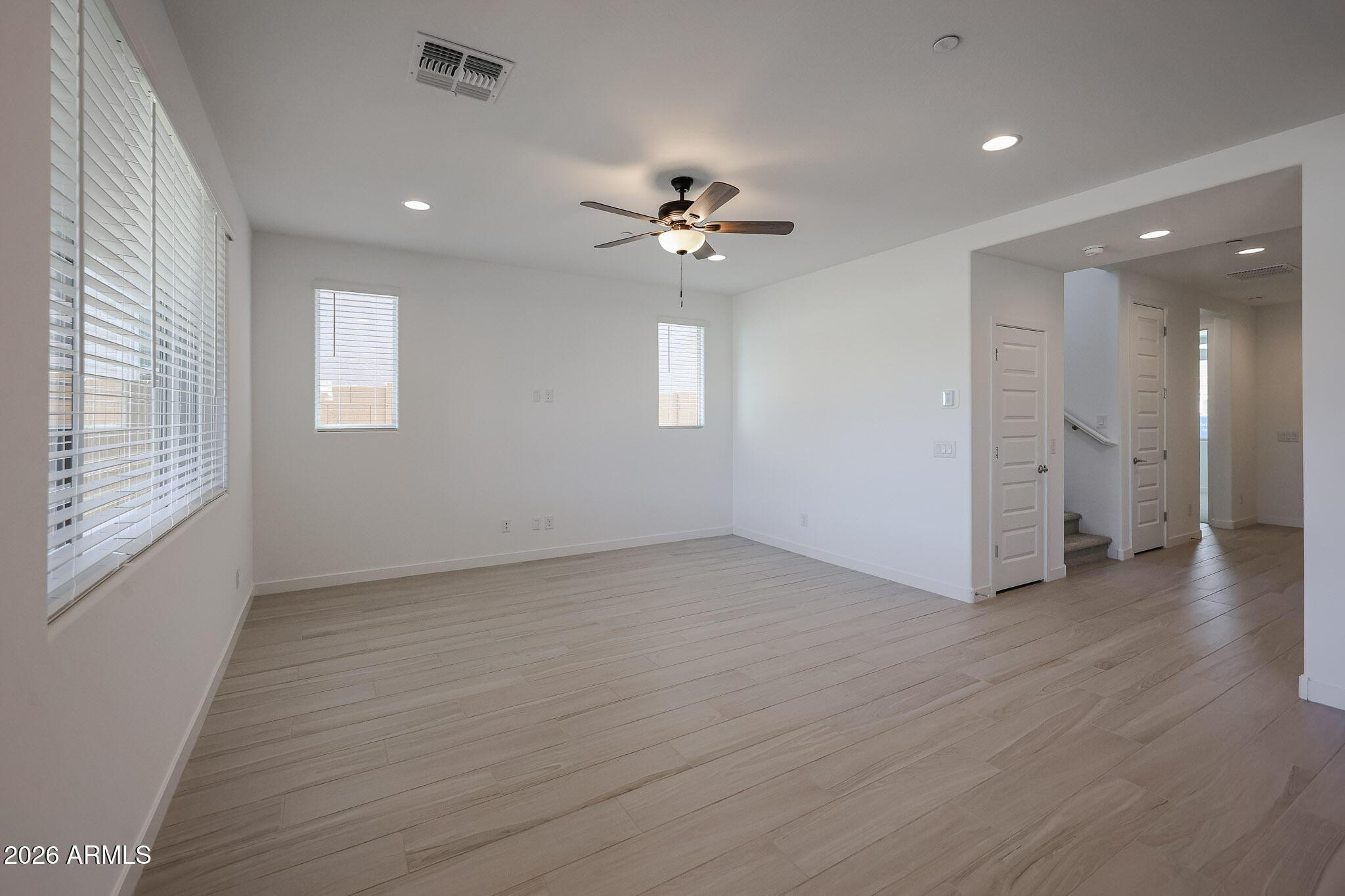 12034 W Calle De Pompas