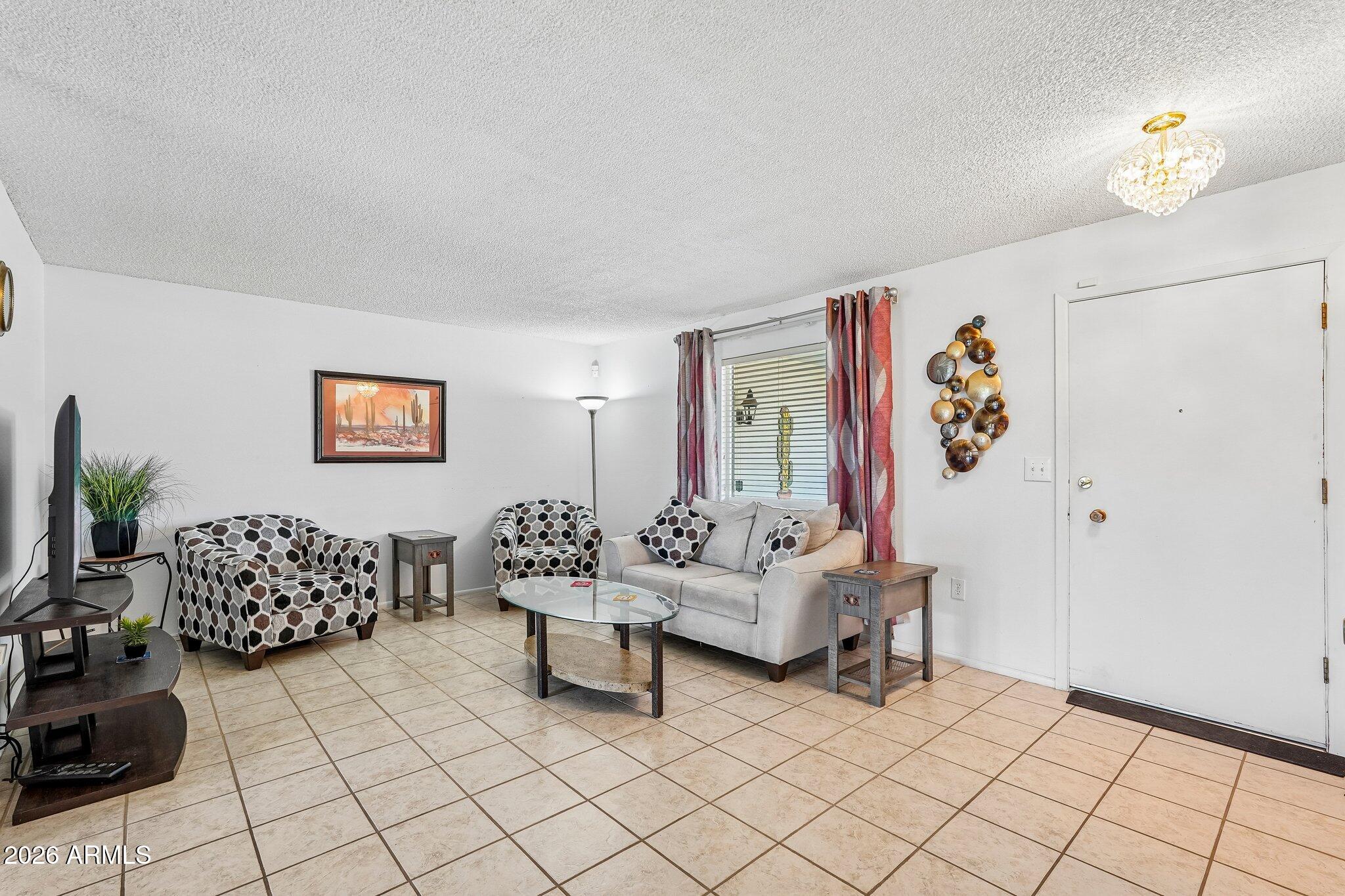 10343 W PRAIRIE HILLS Circle