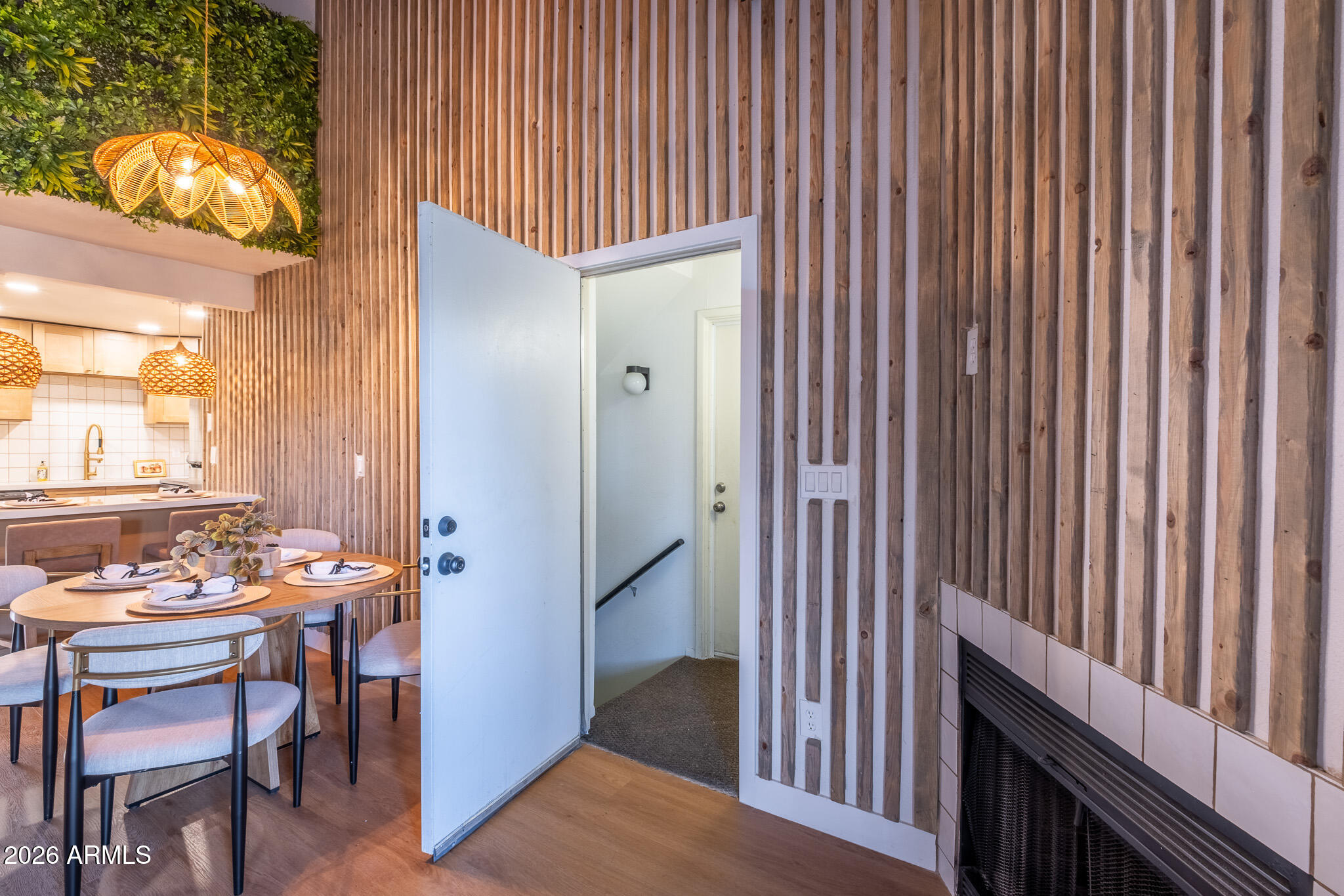 30 E BROWN Road 2113