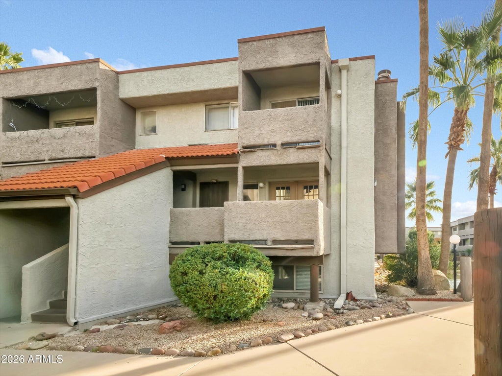 Photo of 1645 W Baseline Road #2072, Mesa, AZ 85202 (MLS # 7095971)