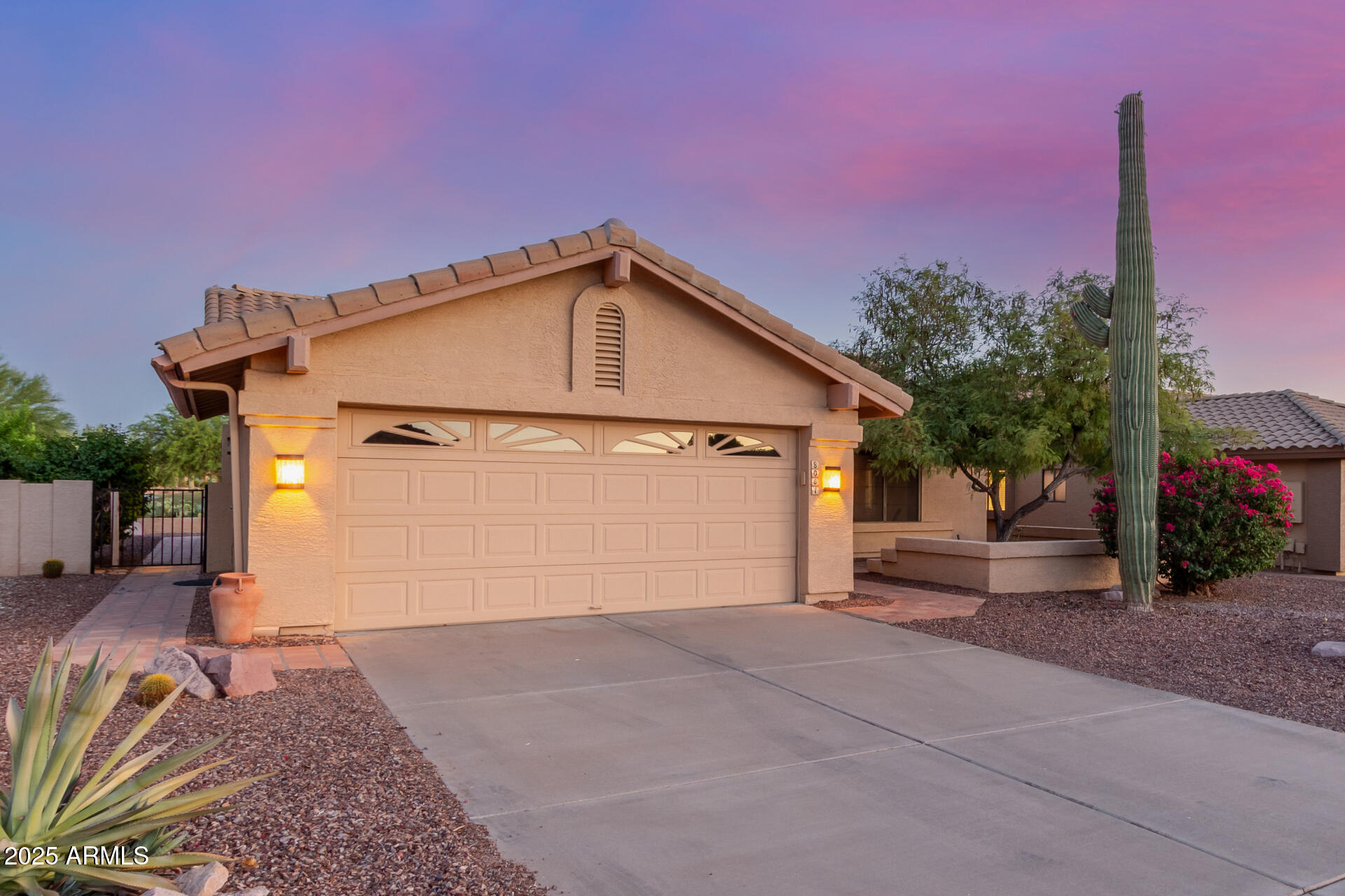 8061 E LAVENDER Drive