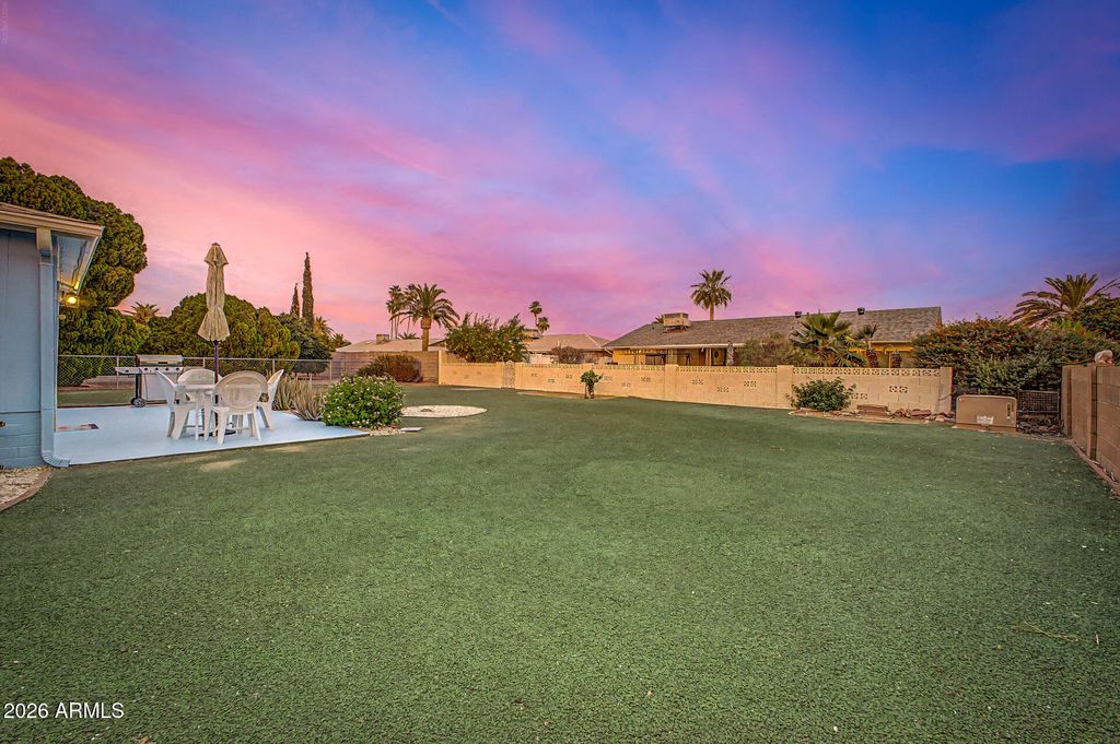 Photo of 9914 W Bright Angel Circle, Sun City, AZ 85351 (MLS # 7024183)