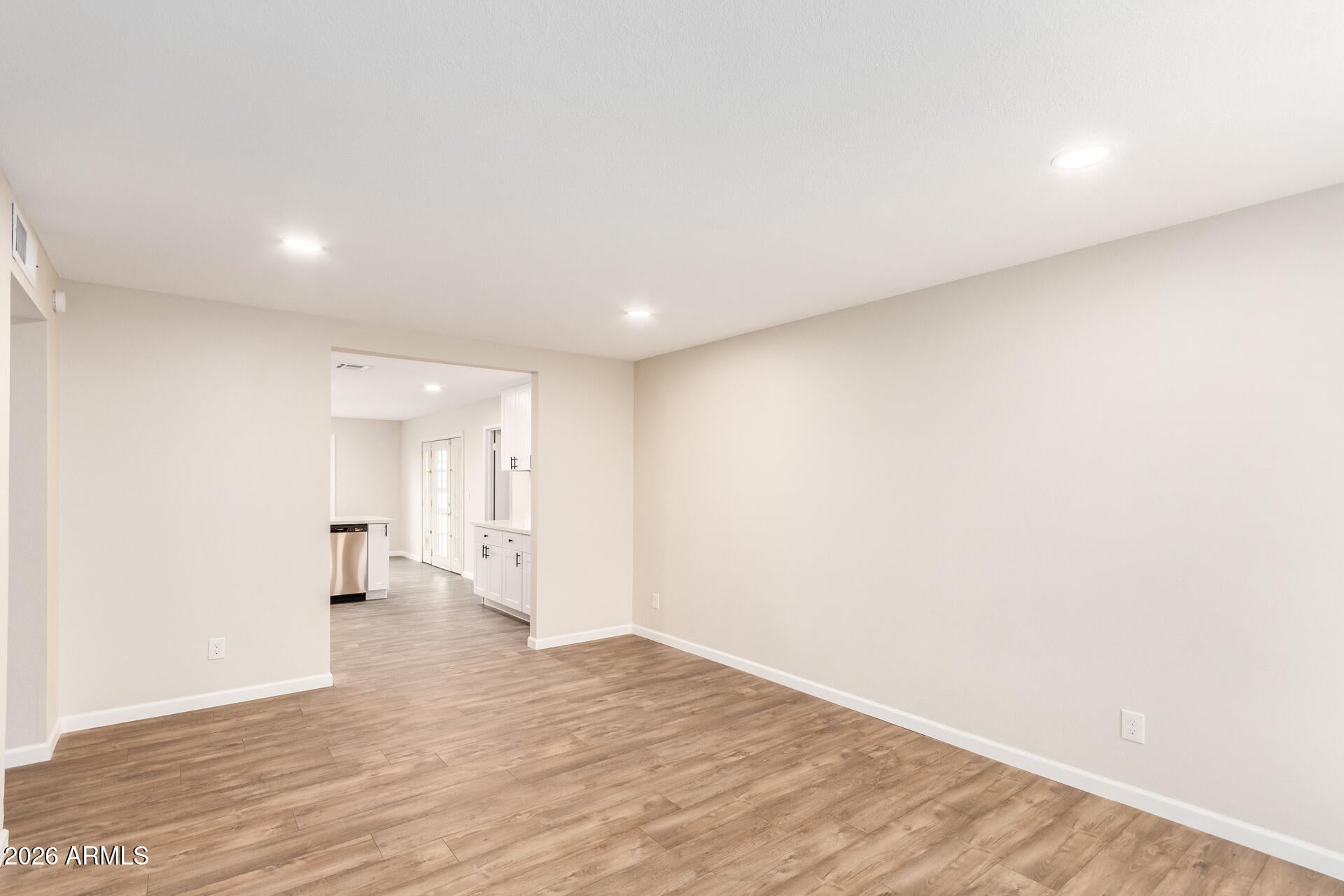 518 N PEPPERWOOD Court