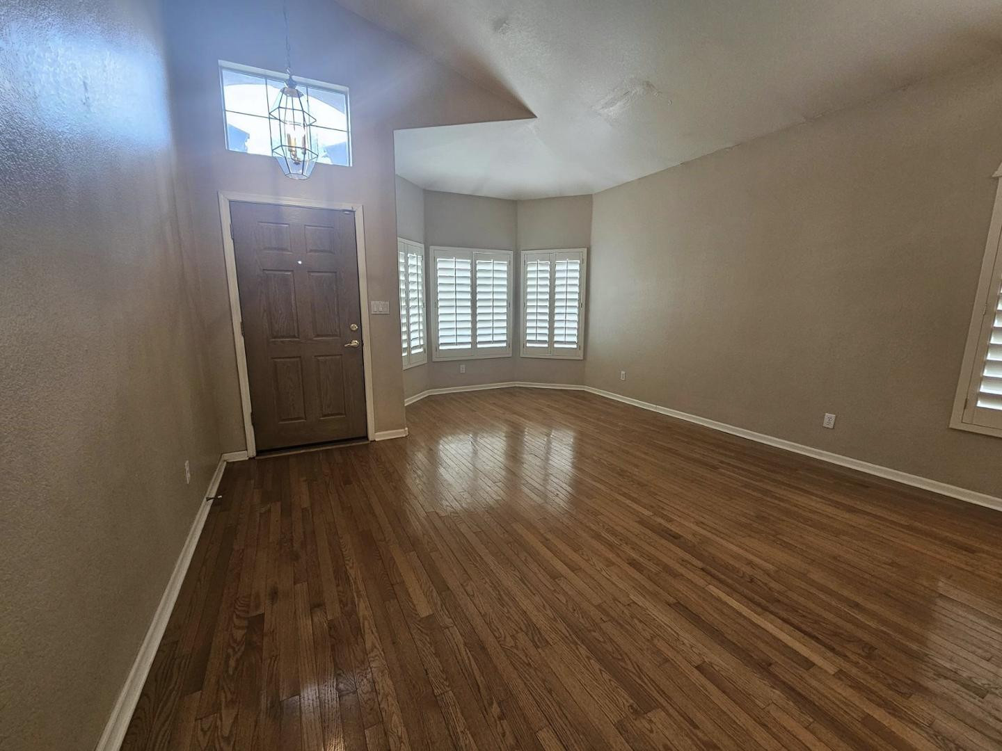 1867 E Brentrup Drive