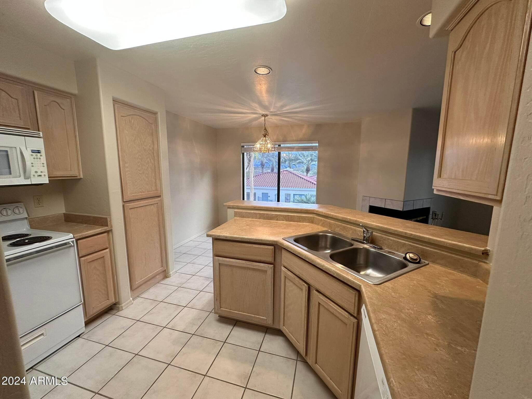 16715 E El Lago Boulevard Unit 214