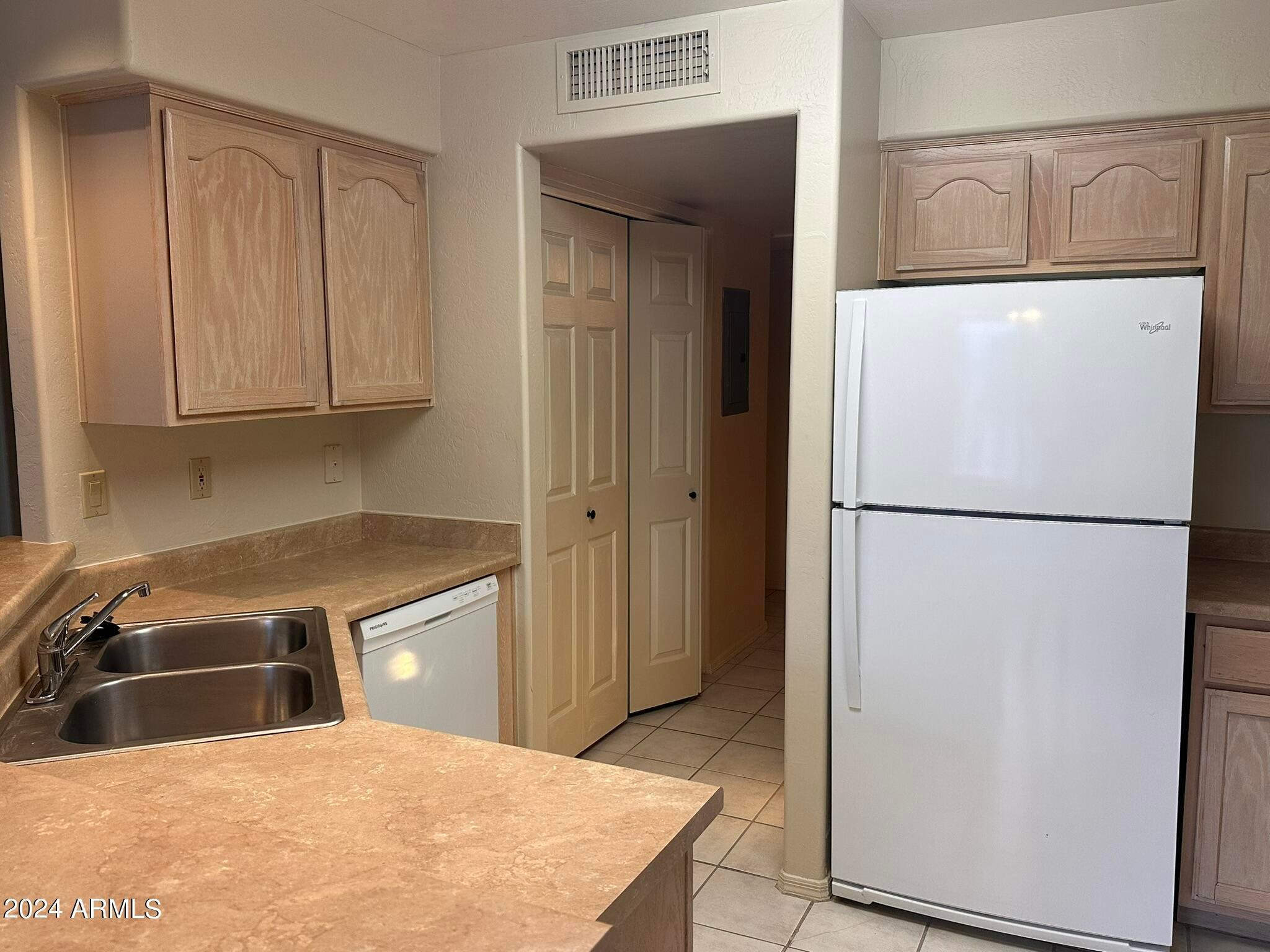 16715 E El Lago Boulevard Unit 214