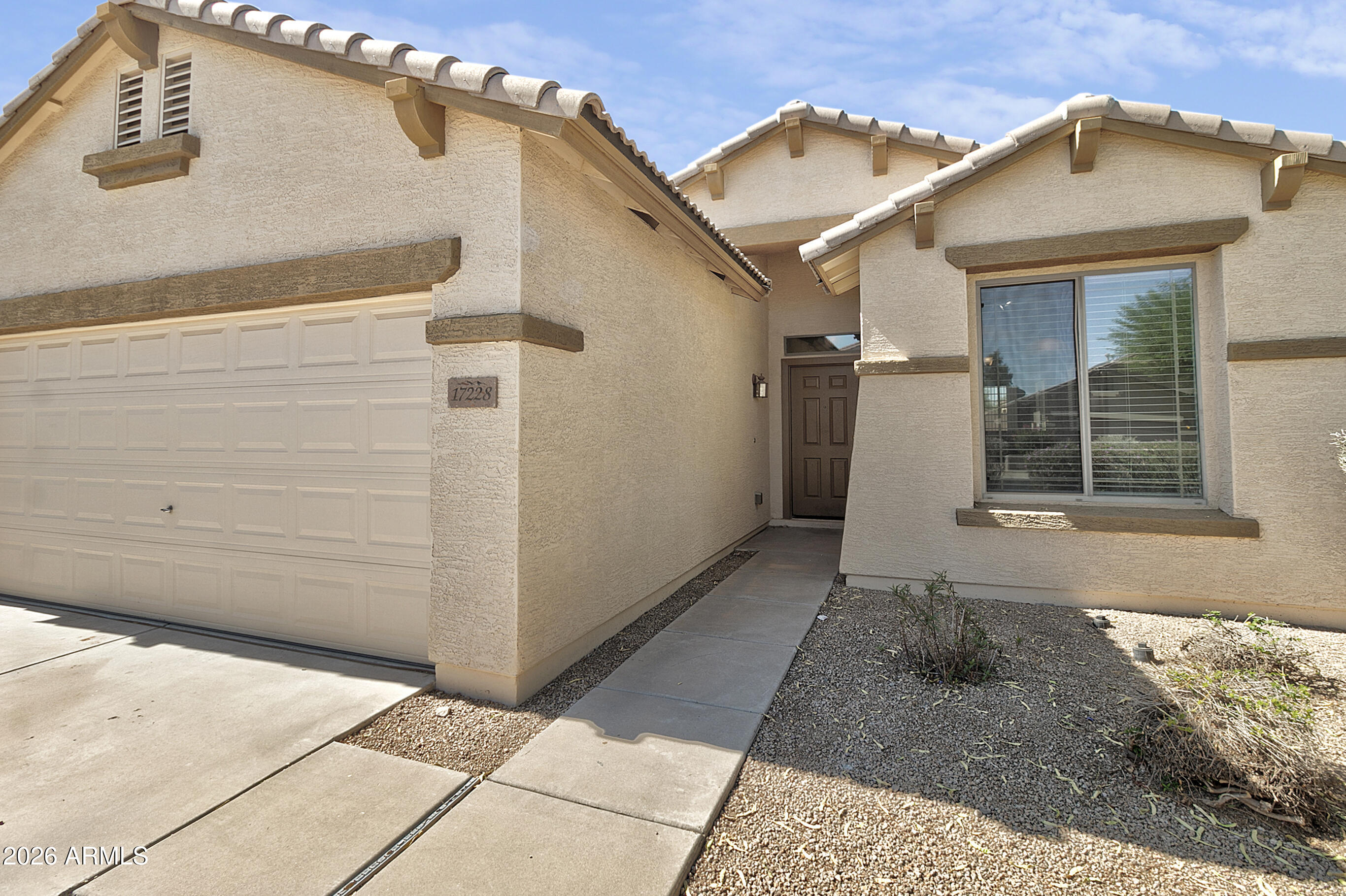 17228 W Elm Street