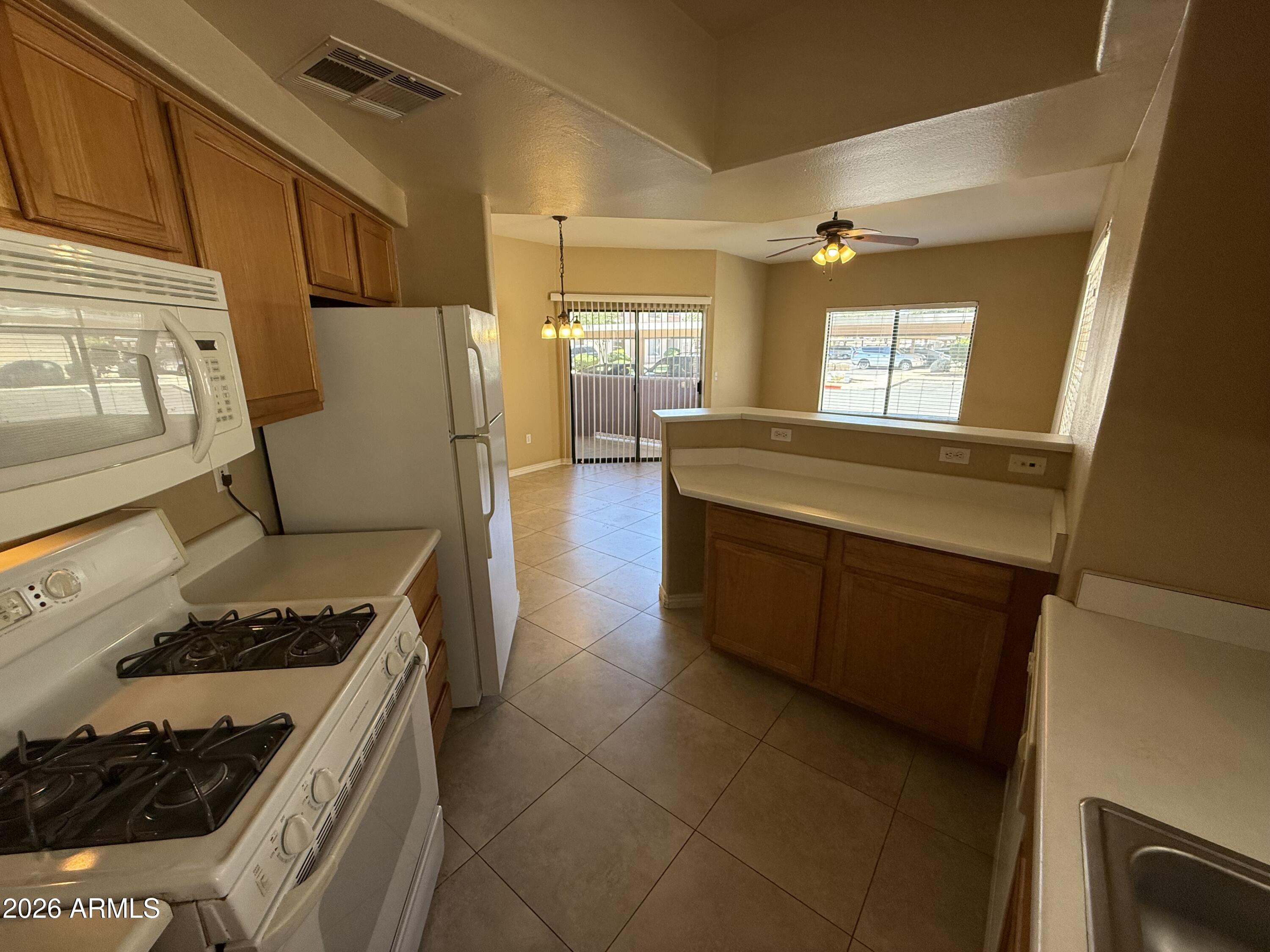 10030 W INDIAN SCHOOL Road 164