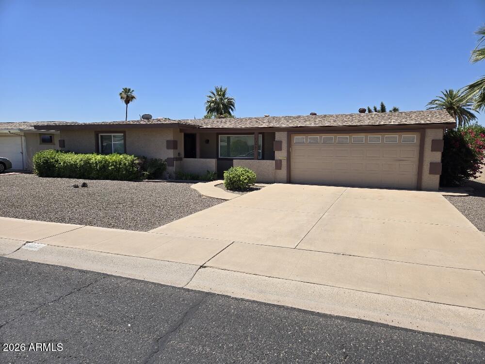 10007 W CLAIR Drive