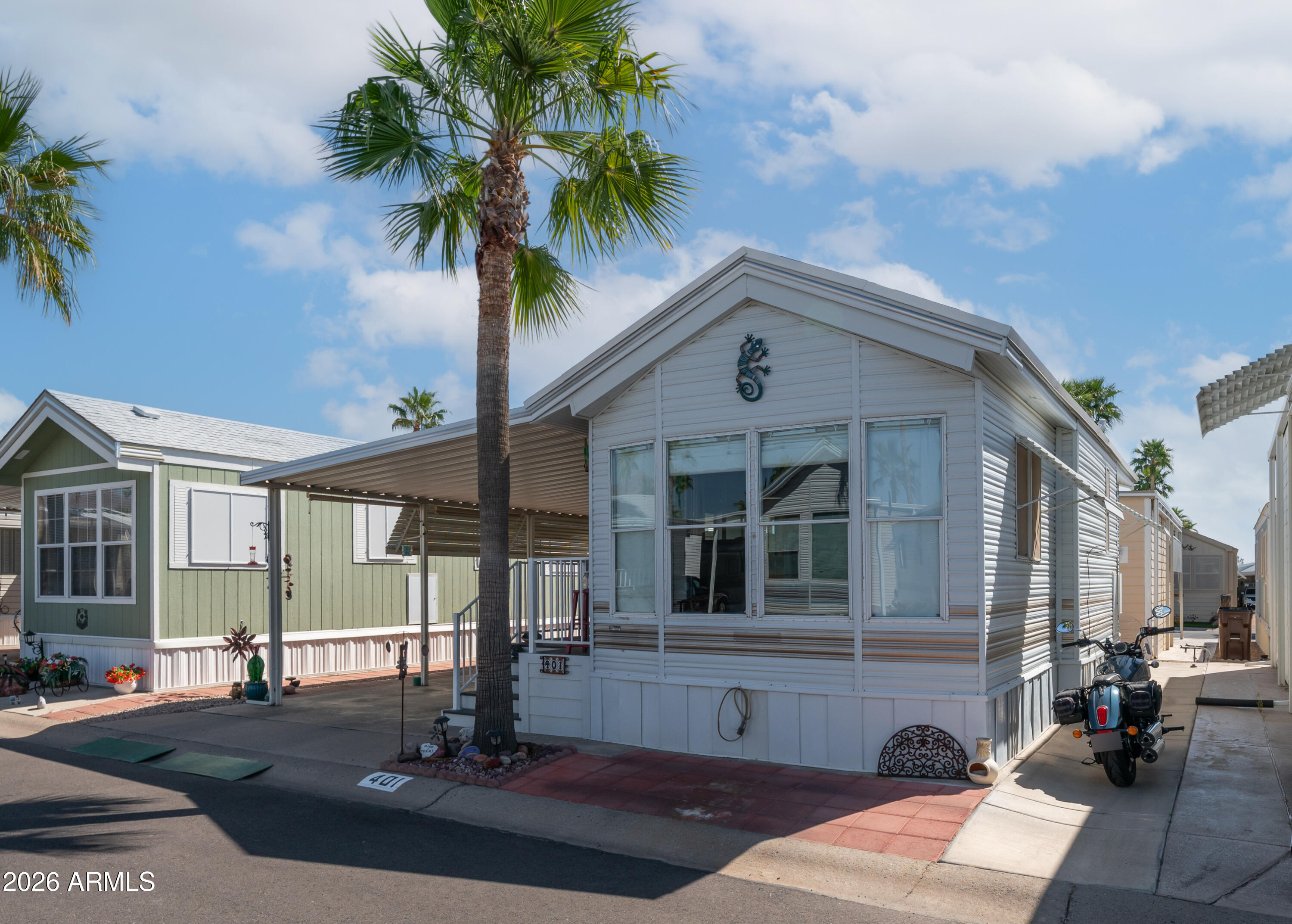 401 Hawks Eye Drive 401