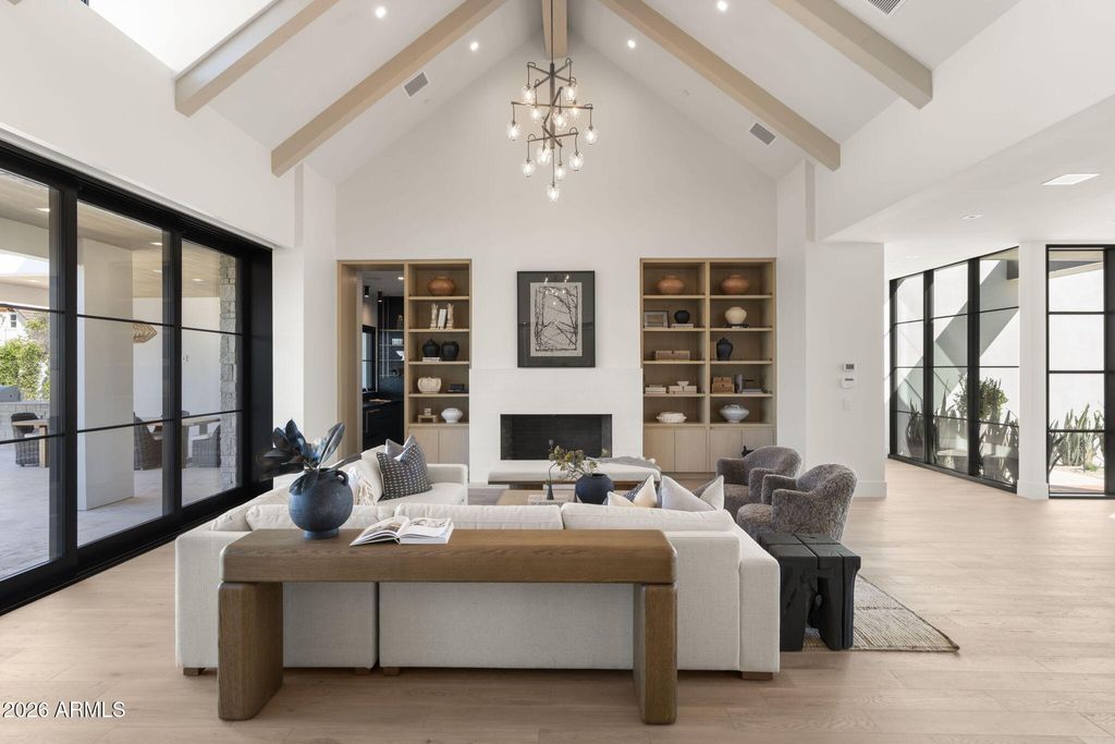 Photo of 4220 N 57th Place, Phoenix, AZ 85018 (MLS # 7002233)