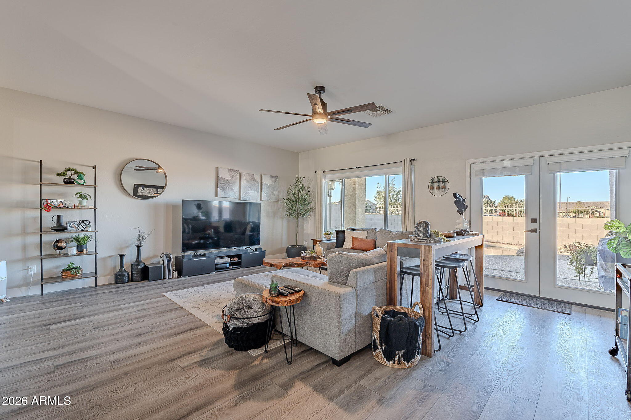 QUEENLAND MANOR PHASE 2 - Residential