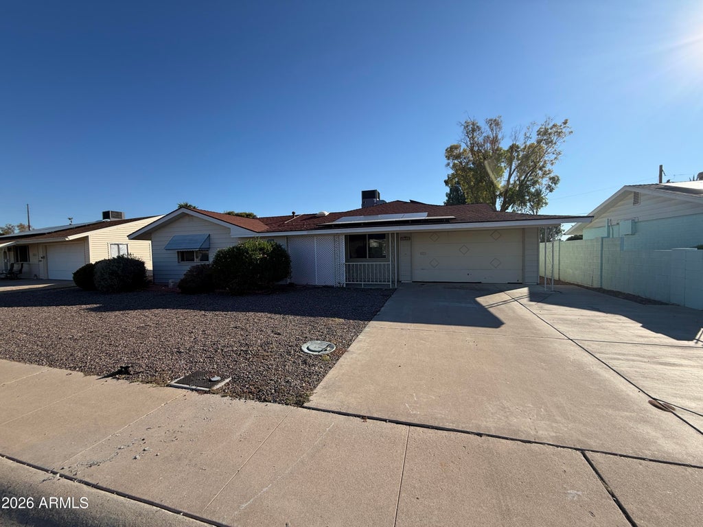Photo of 12035 N Cherry Hills Drive, Sun City, AZ 85351 (MLS # 7093997)