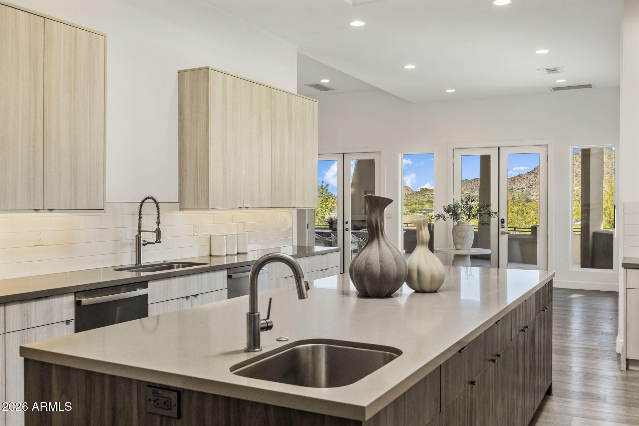 CAMELBACK FOOTHILLS 2 - Residential