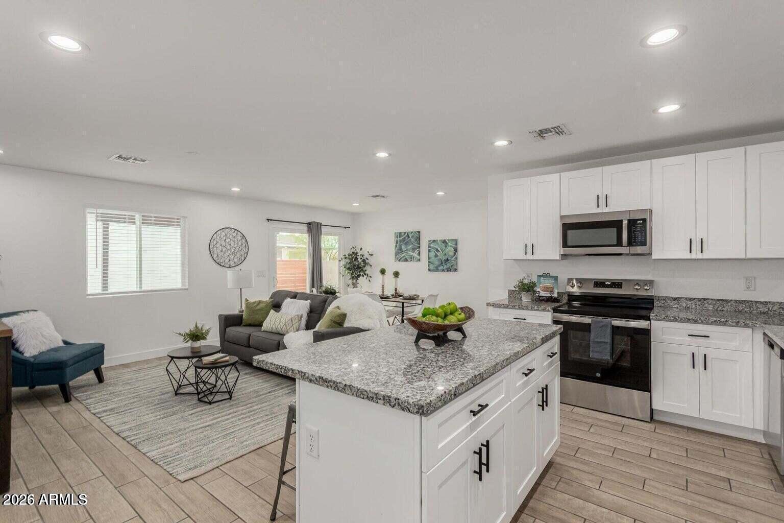 5236 S 13TH Place
