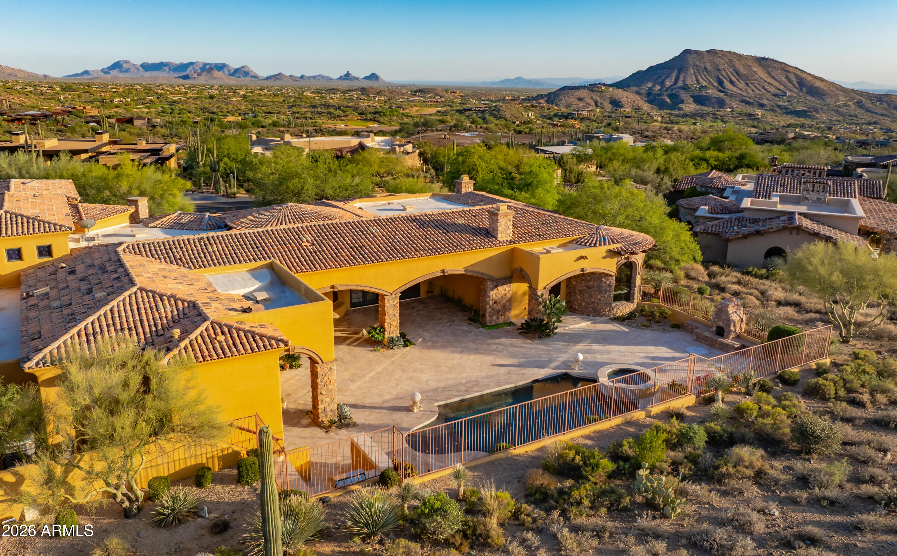 DESERT MOUNTAIN PHASE 3 UNIT 32 - Residential