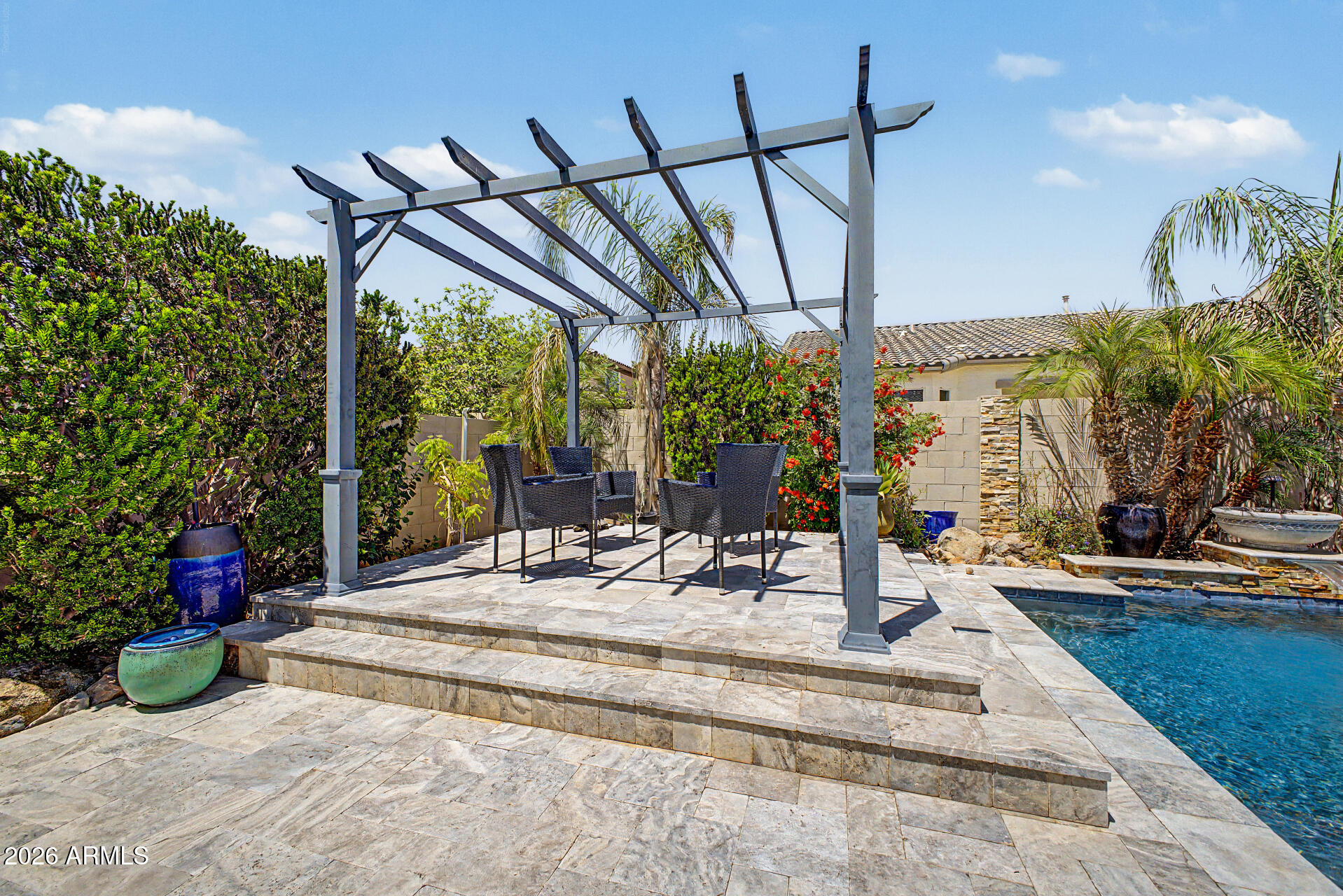 2558 E ALOE Place