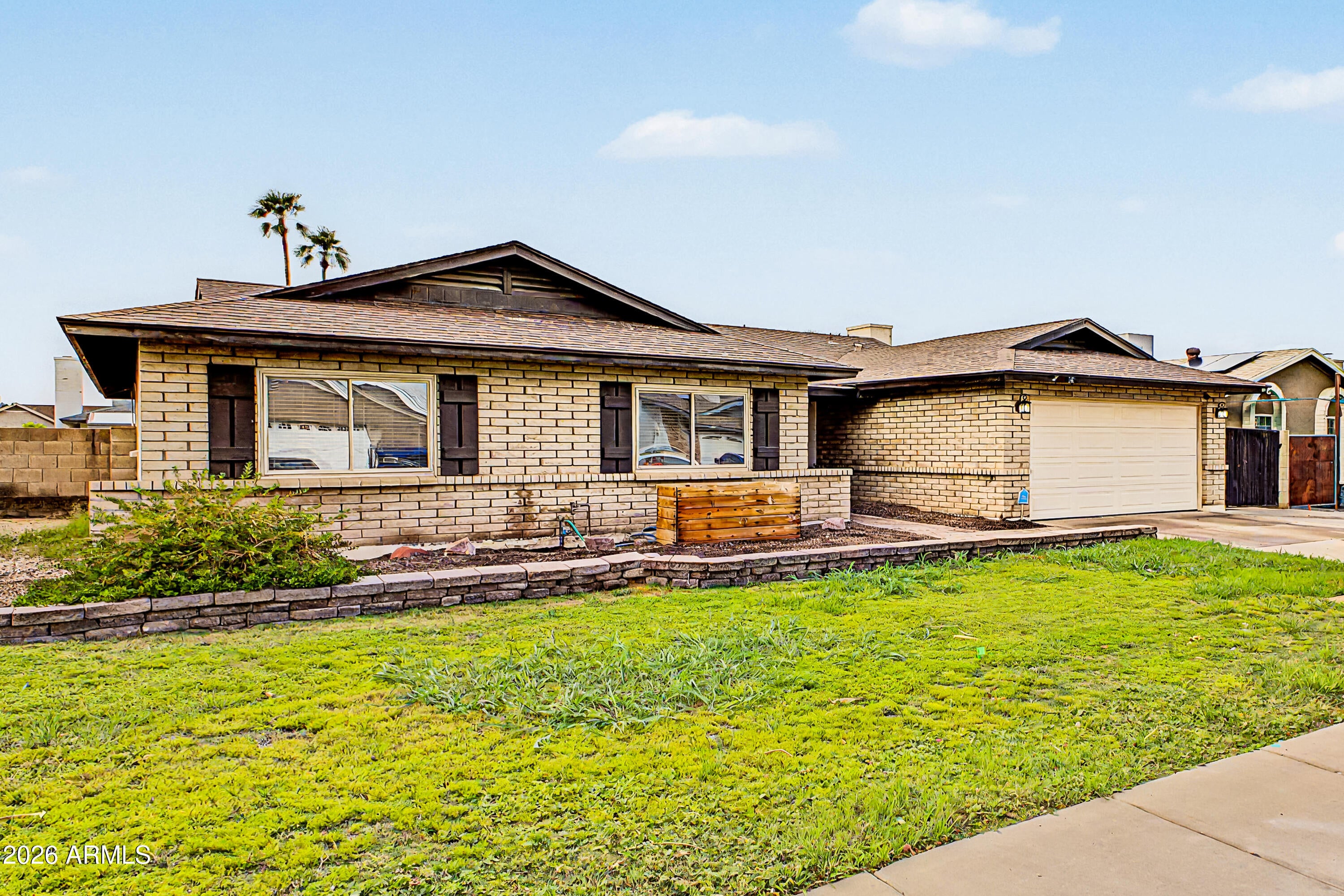 5432 W Dahlia Drive