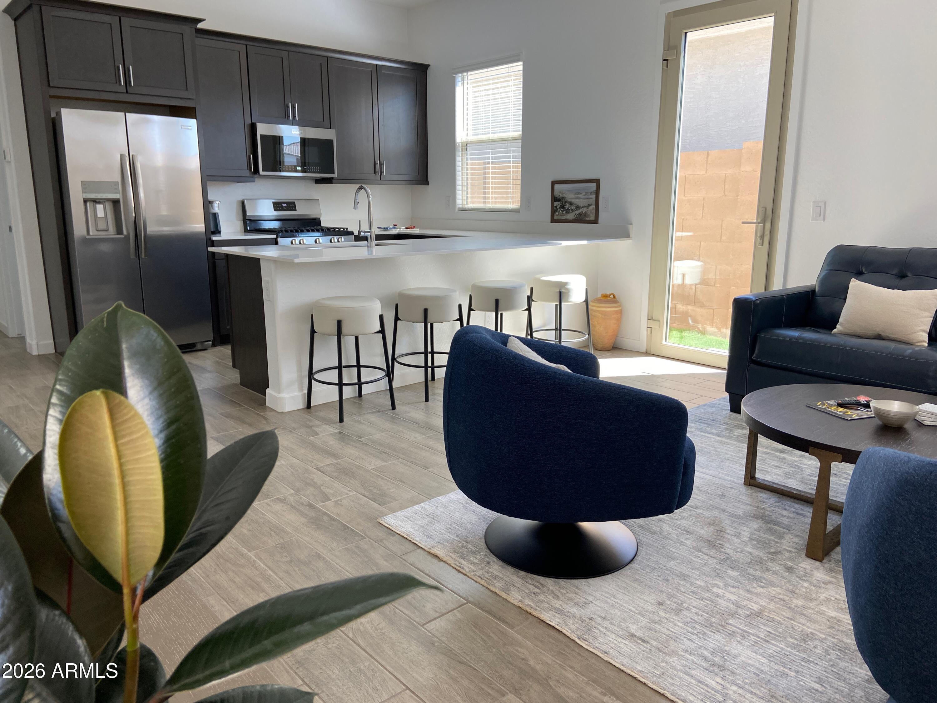 2996 E BIRDSONG Avenue