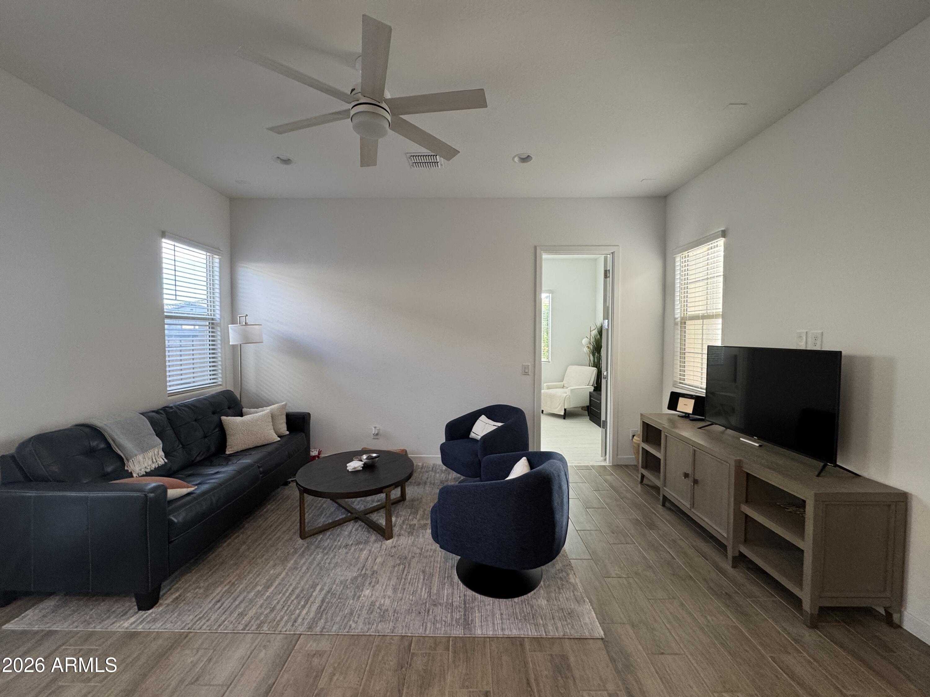 2996 E BIRDSONG Avenue