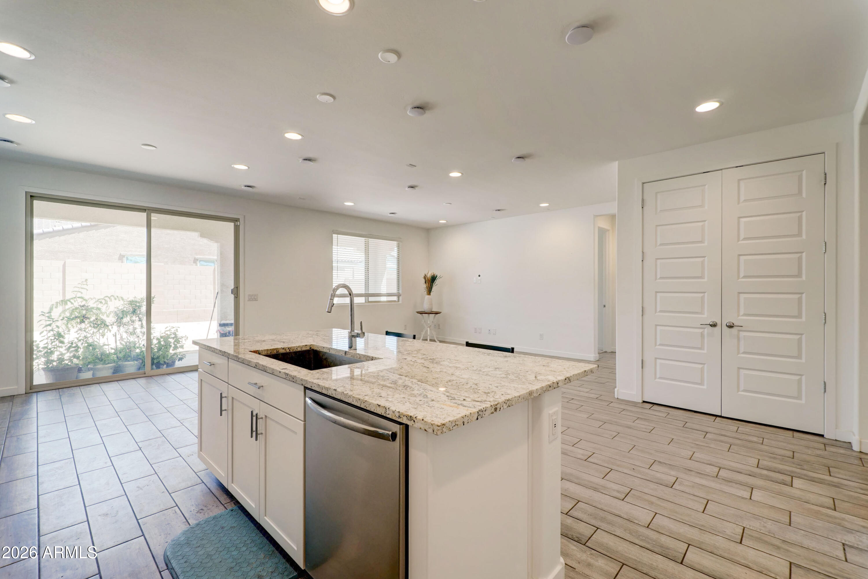 VERDE TRAILS 2 - Residential