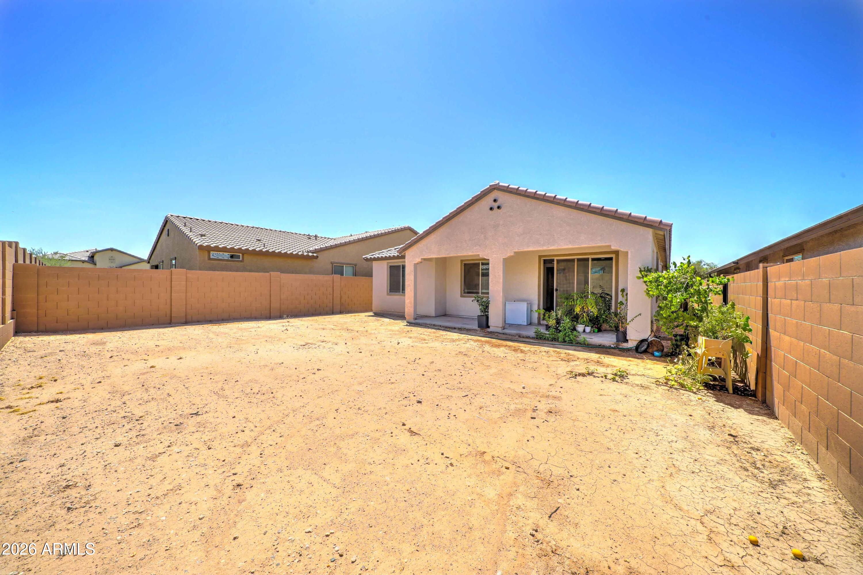 VERDE TRAILS 2 - Residential