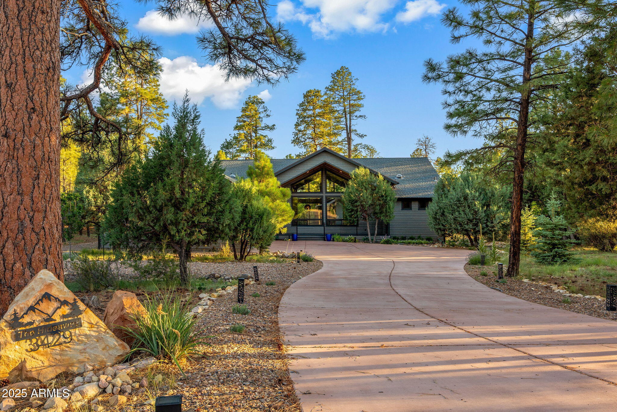 3429 PONDEROSA Loop