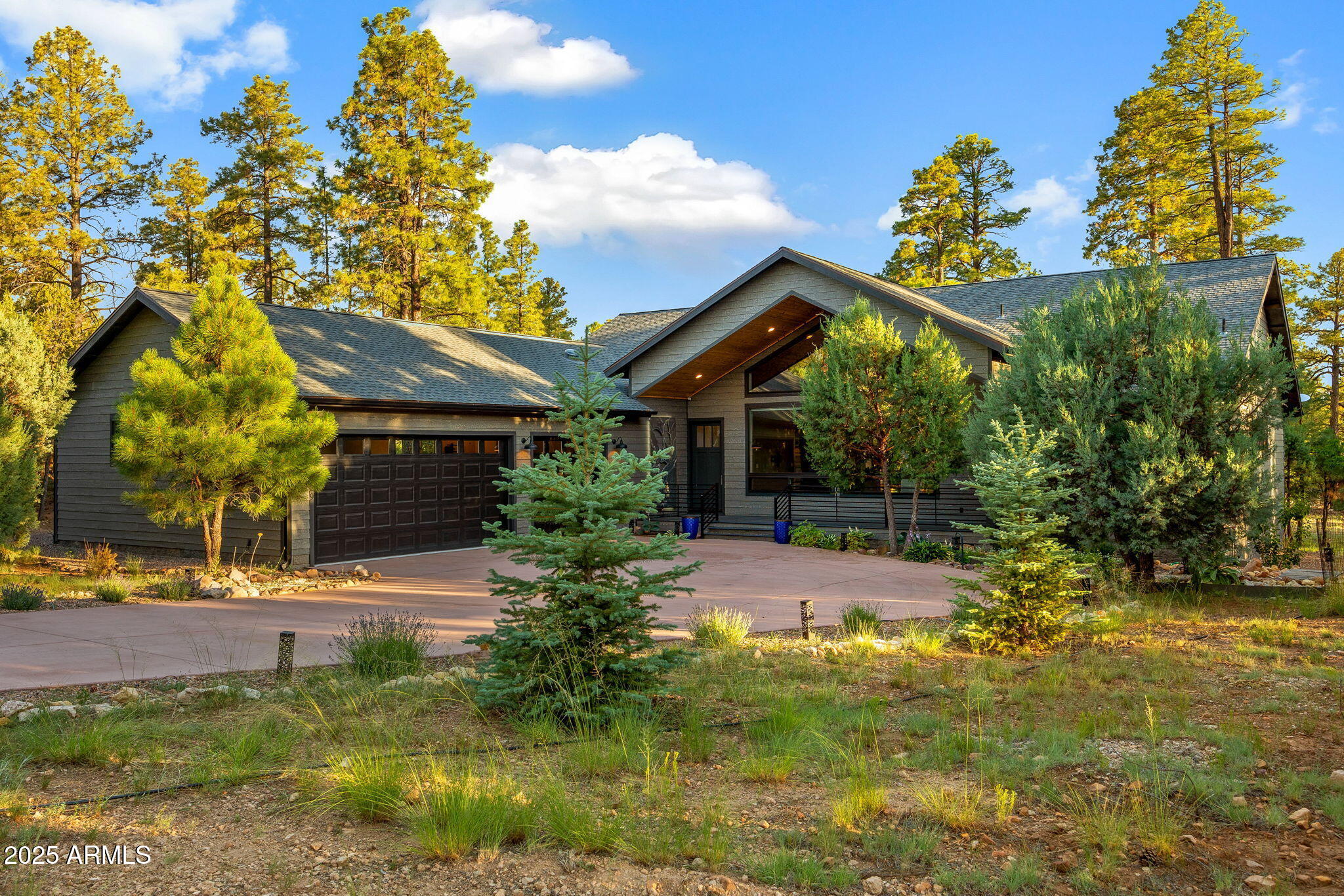 3429 PONDEROSA Loop