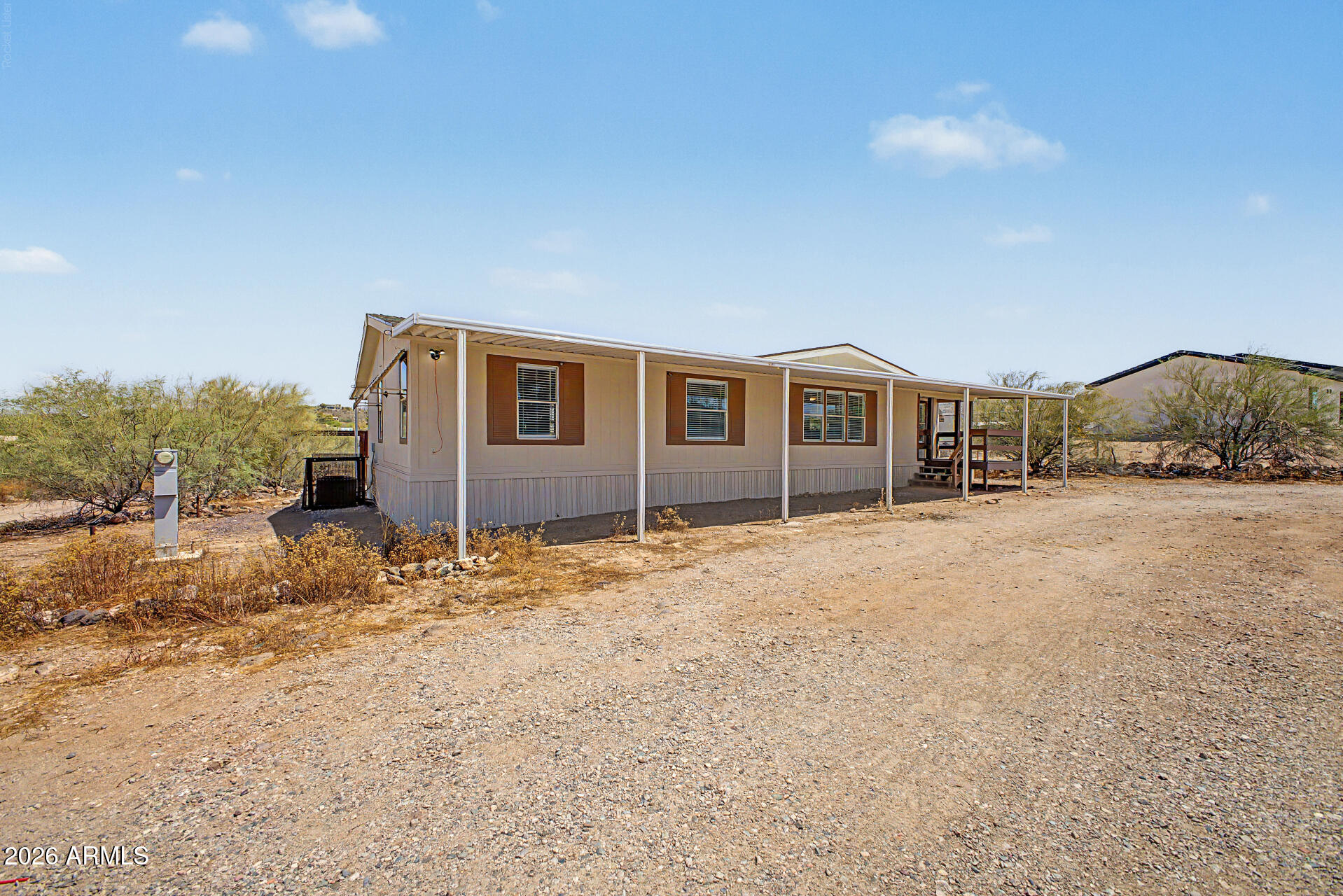 1628 E CIRCLE MOUNTAIN Road
