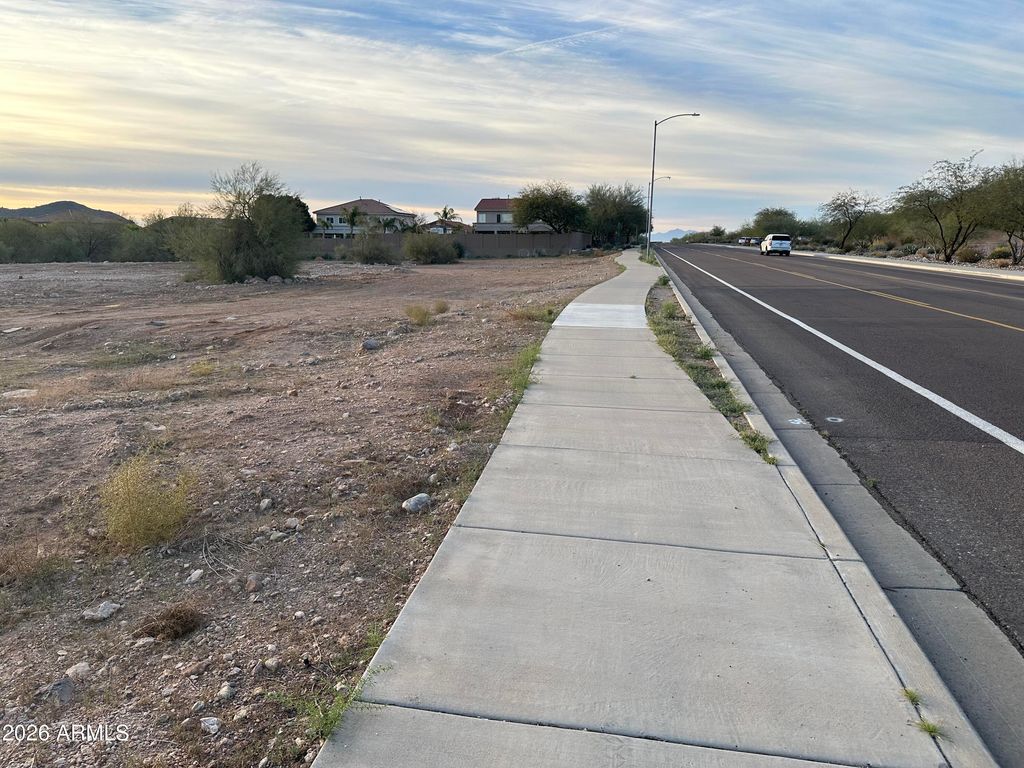 Photo of 27376 N 99th Avenue #1, Peoria, AZ 85383 (MLS # 6937776)