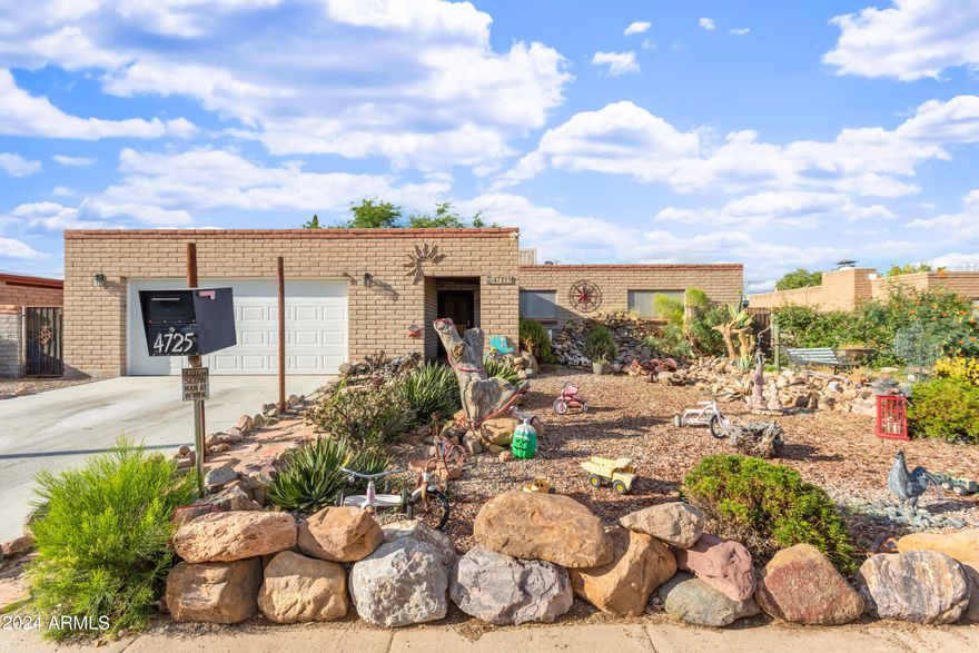 Welcome to the well established neighborhood of Pueble del Sol. This home offers you 4 bedrooms 2 baths open concept great room/dining and kitchen. large Arizona room to add an extra living space and a spacious backyard to satisfy all your needs. 2 car garage and nice private front entry invites you to enjoy your new home. Come add your special touches to this gem.