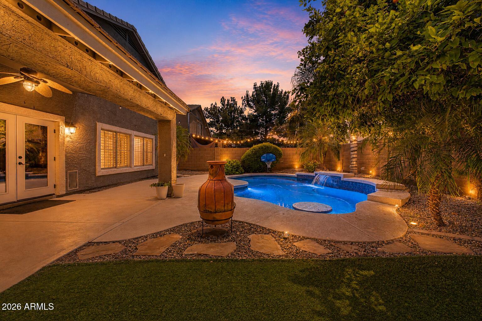 HIGLEY GROVES - Residential