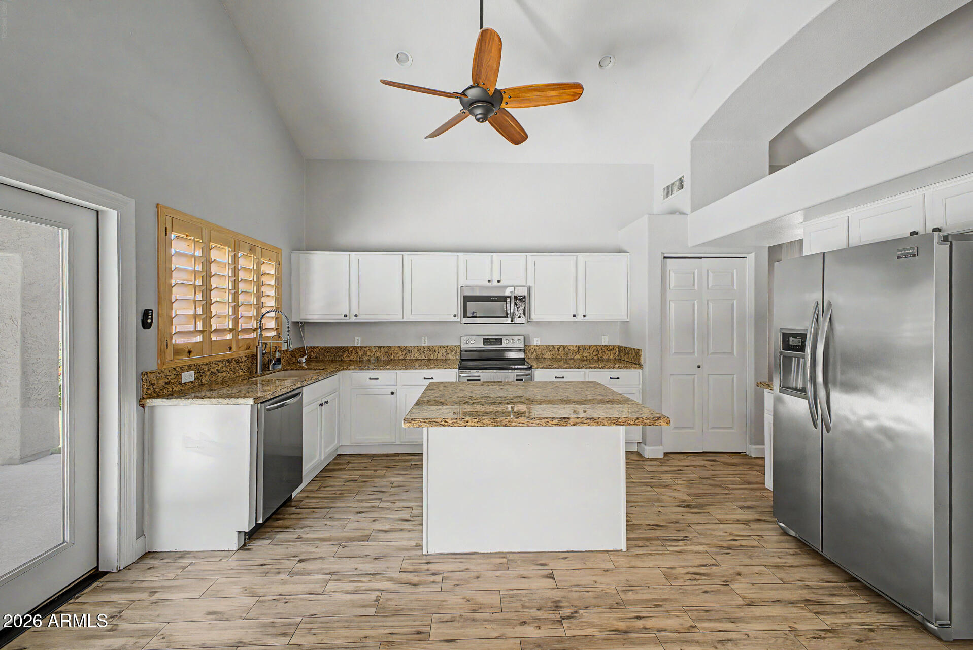 HIGLEY GROVES - Residential
