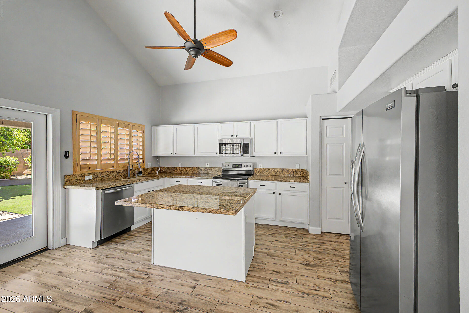 HIGLEY GROVES - Residential