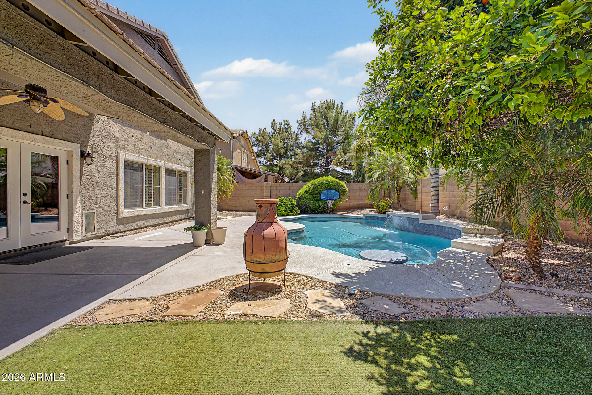HIGLEY GROVES - Residential