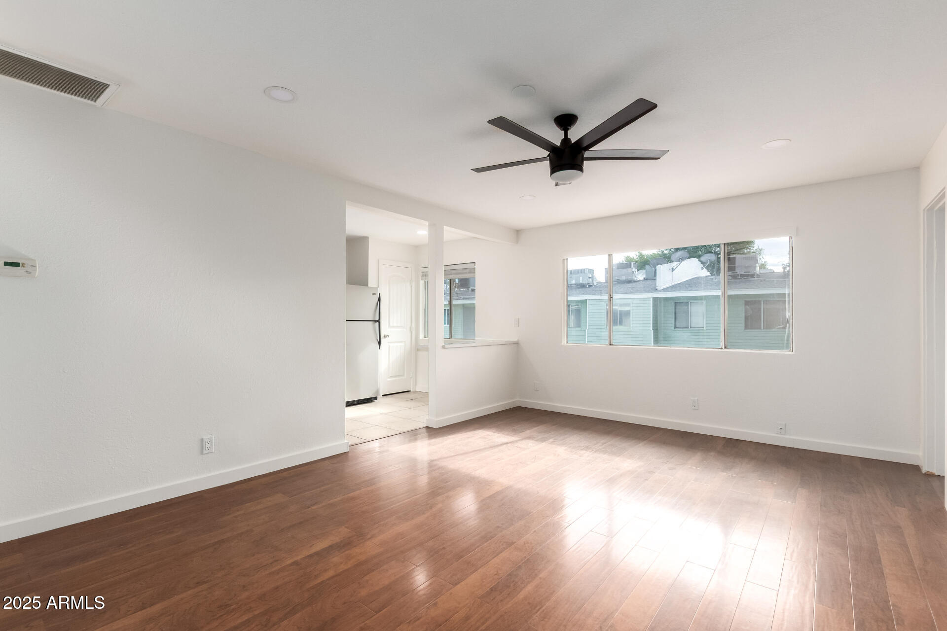 2569 W BERRIDGE Lane D-215