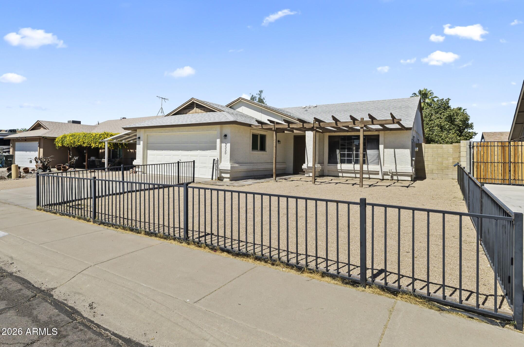 3330 W ROSE GARDEN Lane