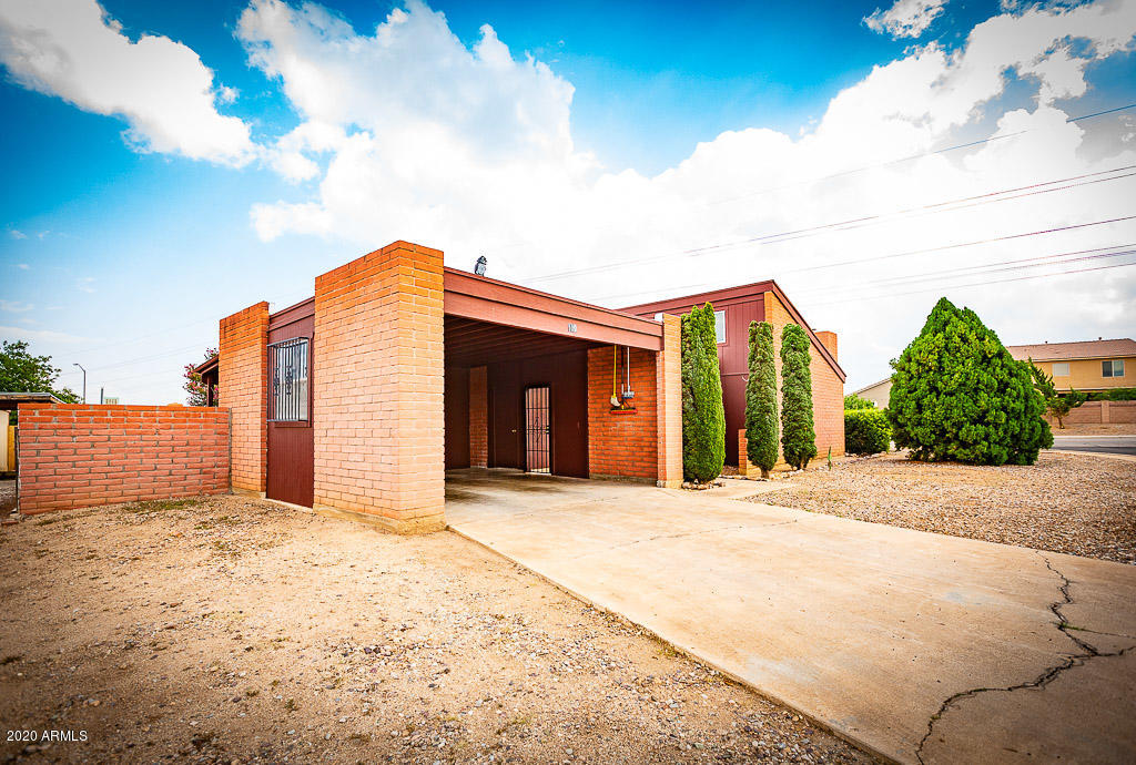 THE MEADOWS - Residential