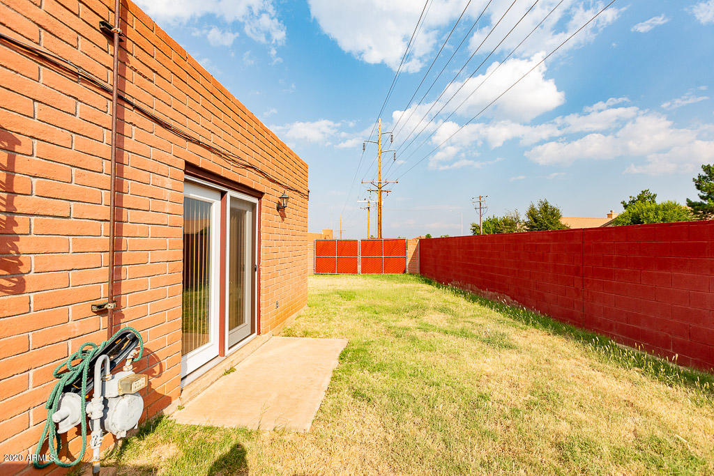 THE MEADOWS - Residential