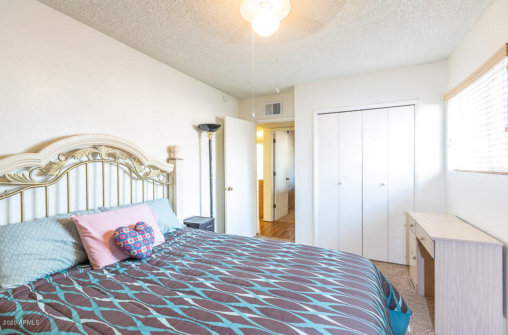 THE MEADOWS - Residential