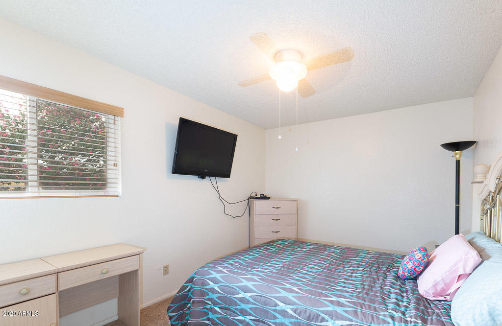 THE MEADOWS - Residential