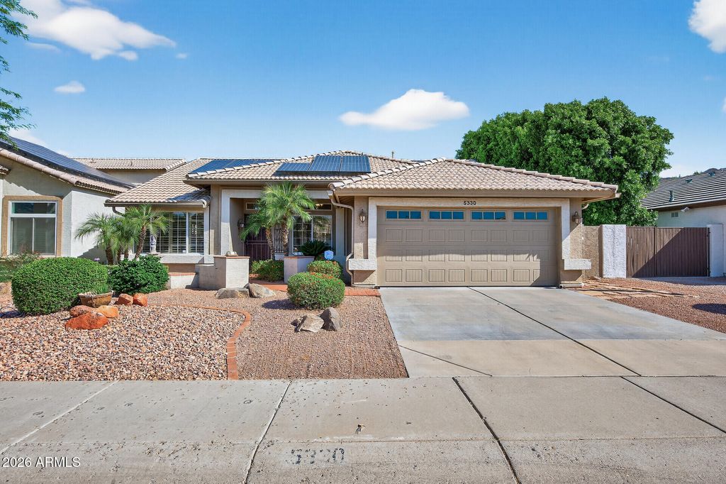 Photo of 5330 W Pontiac Drive, Glendale, AZ 85308 (MLS # 7011166)