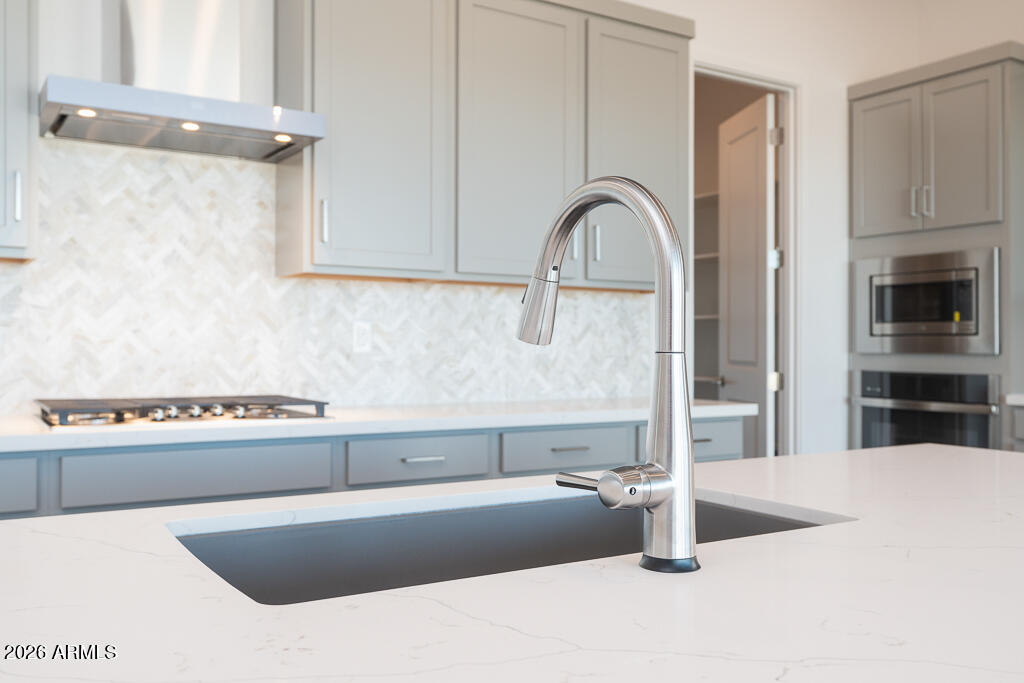 17626 W TURNEY Avenue