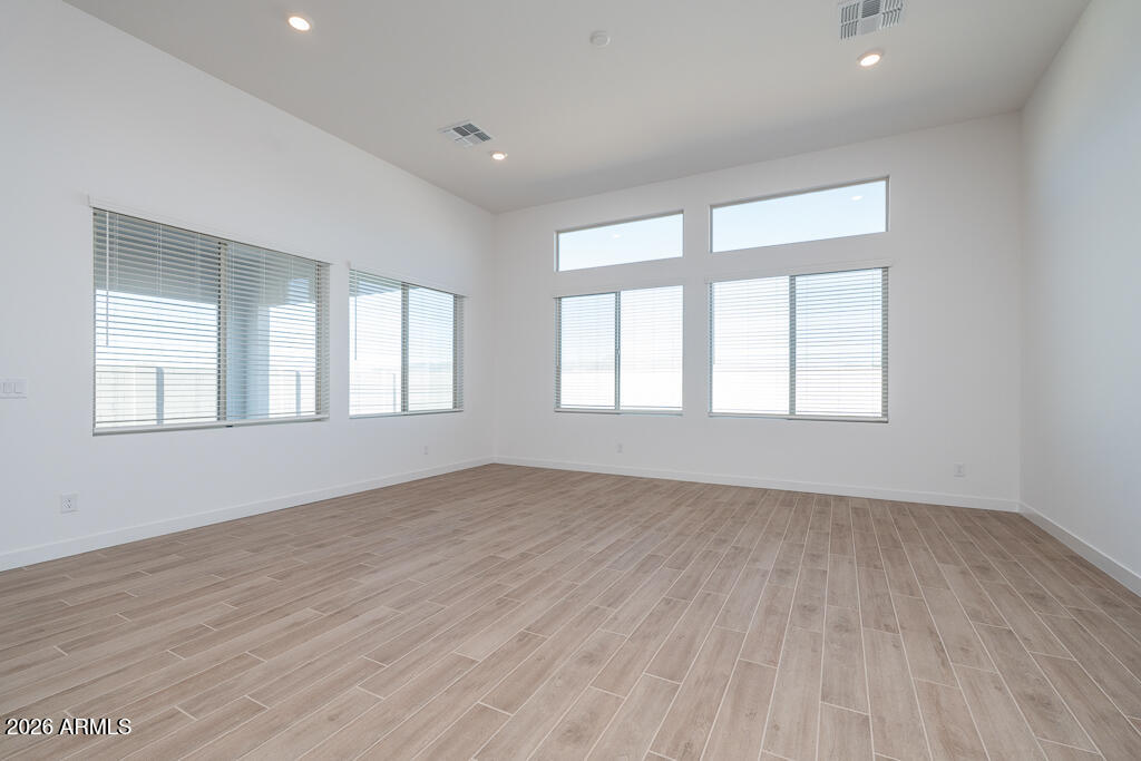 17626 W TURNEY Avenue