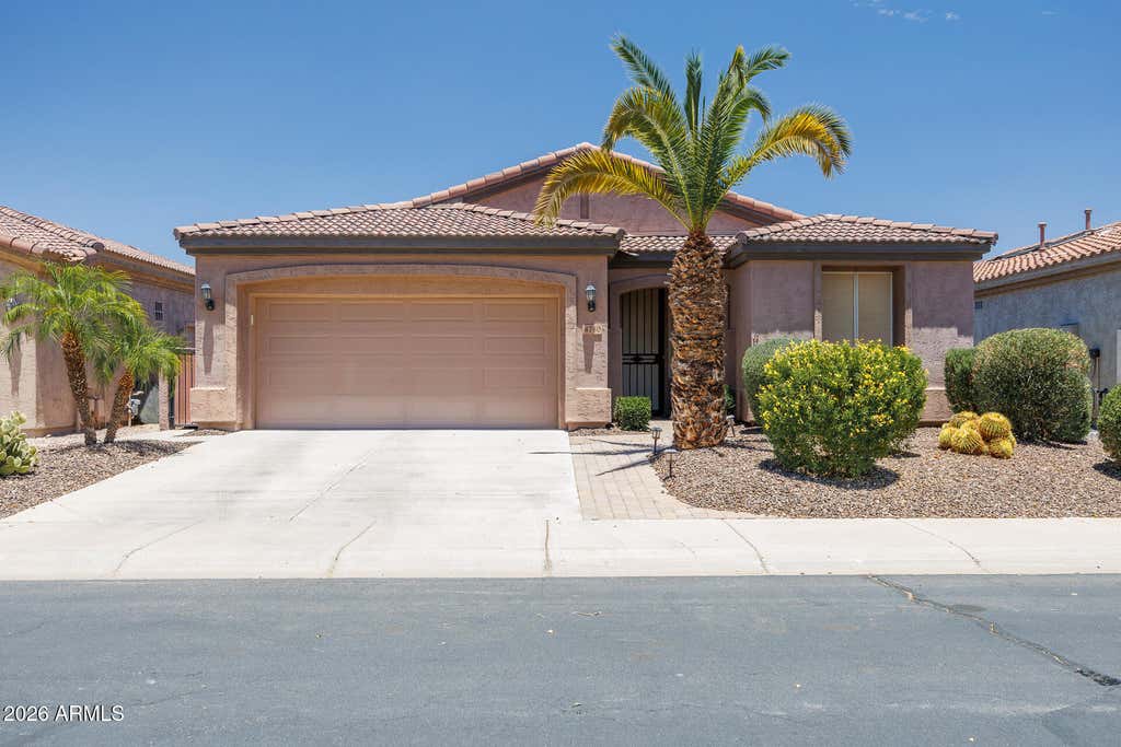 Photo of 4750 E Blue Spruce Lane, Gilbert, AZ 85298 (MLS # 7049387)
