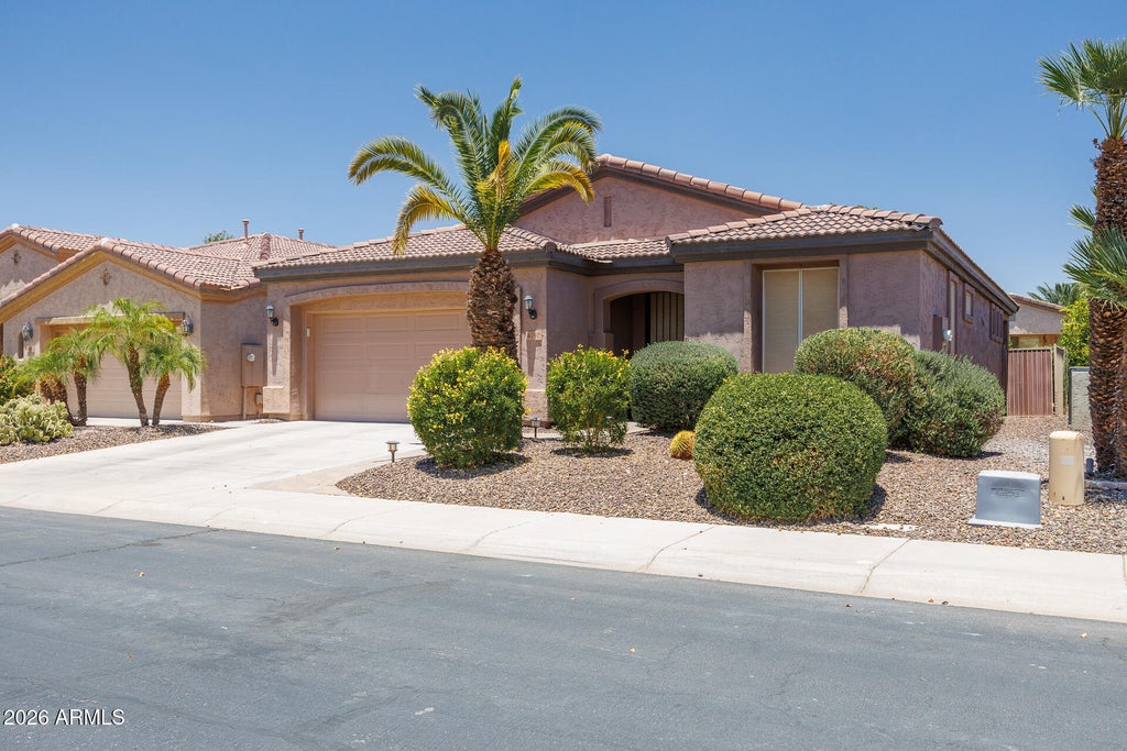 Photo of 4750 E Blue Spruce Lane, Gilbert, AZ 85298 (MLS # 7049387)