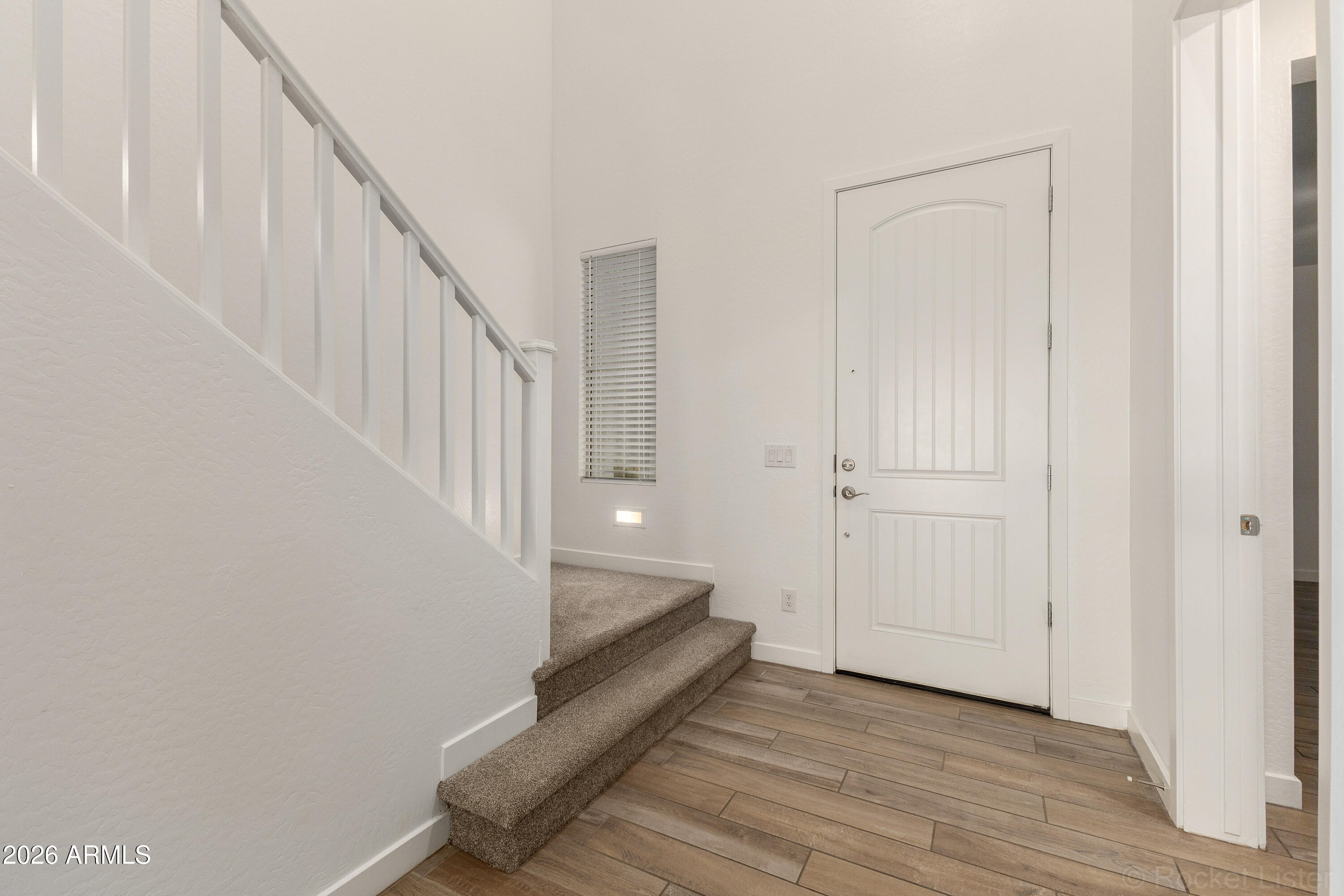 17987 W VOGEL Avenue