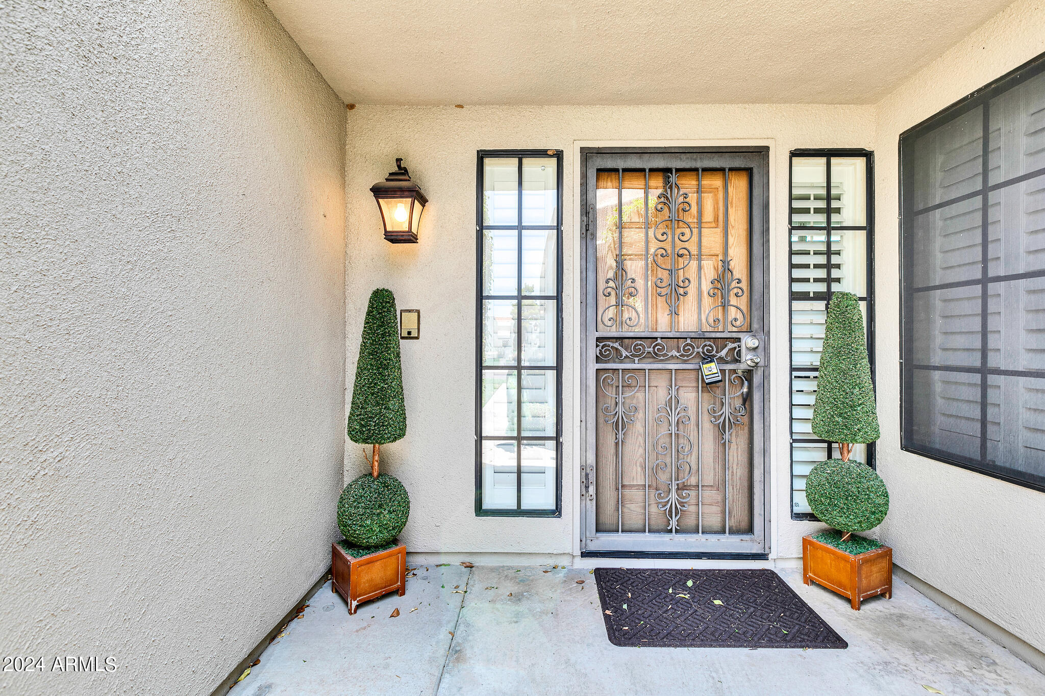 8889 E MEADOW HILL Drive