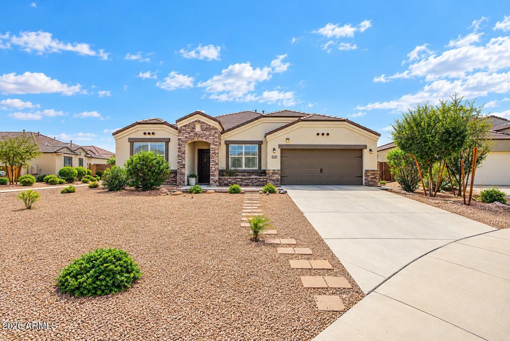 Photo of 30717 W Monterey Circle, Buckeye, AZ 85396 (MLS # 7091782)